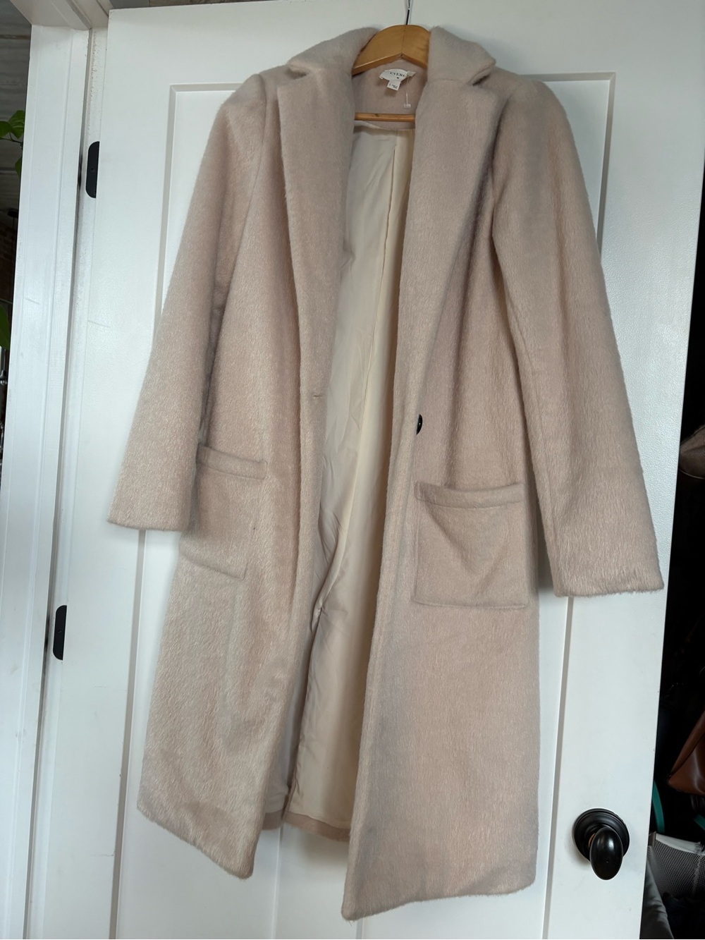 Everly Women’s Cream Colored Long Wool-Blend Coat Size Small - Picture 8 of 15